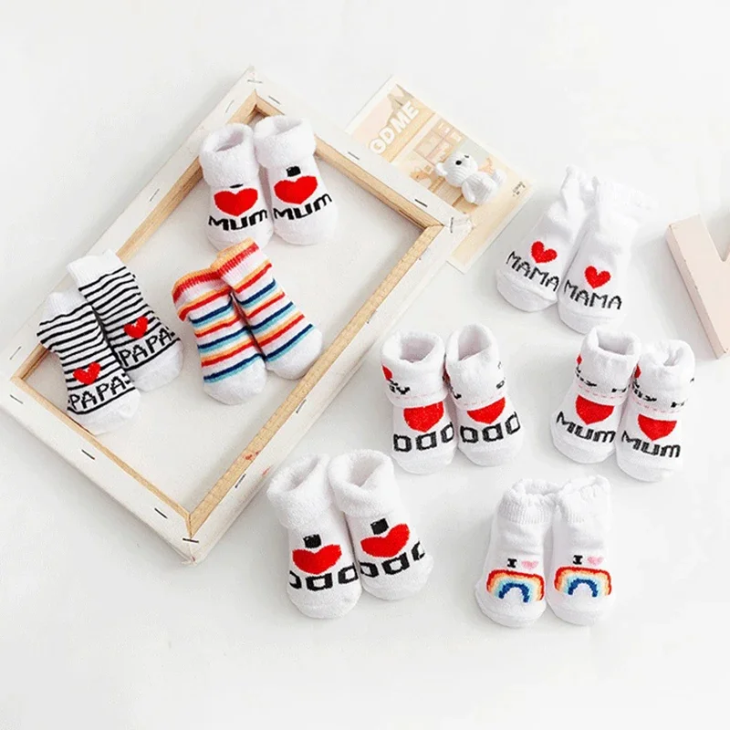 春夏ベビーガールズボーイズ綿ソフト暖かい靴下新生児幼児レター - Baby Products Useful のレビューと価格