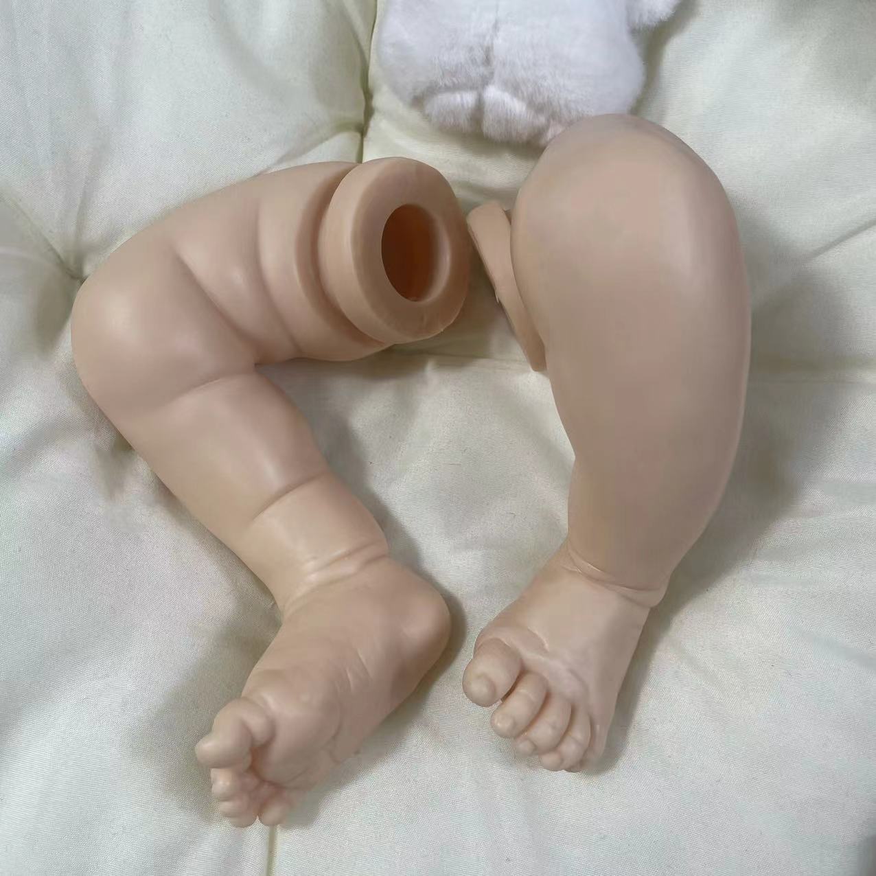 生まれたばかりの赤ちゃんのための生まれ変わったビニール人形キ - Baby Products Kit For Newborn のレビューと価格