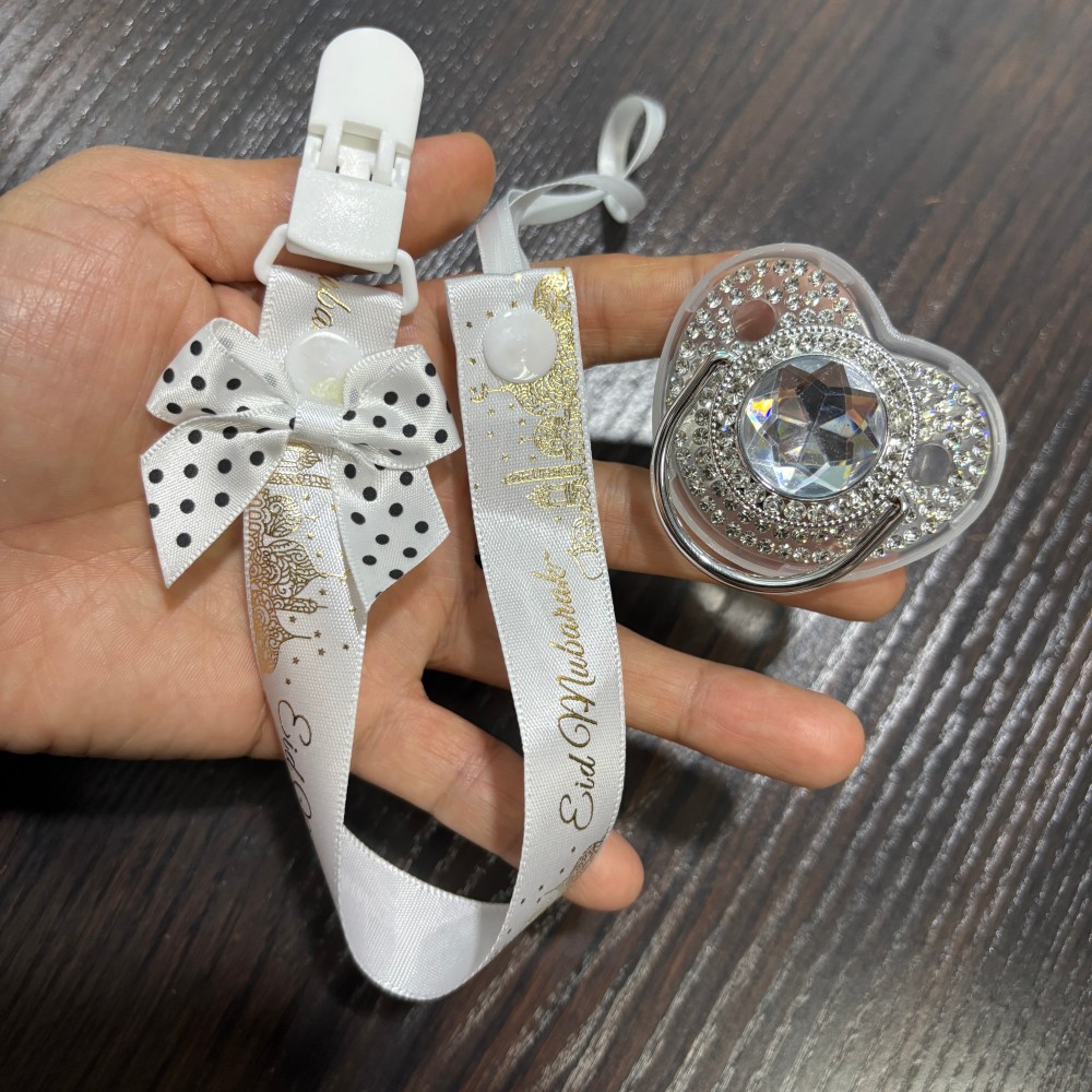 輝く金色のベビーコンフォートおしゃぶり＆おしゃぶりホルダー新 - Baby Products For 1 Year Old のレビューと価格